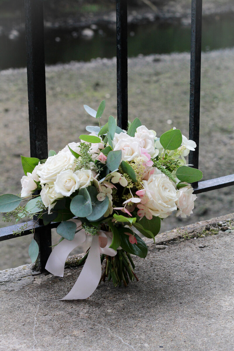 florist-greenwich-new-york-connecticut-designer-preservation-floral-wedding-westchester-bouquet-hydrangea-blush-6