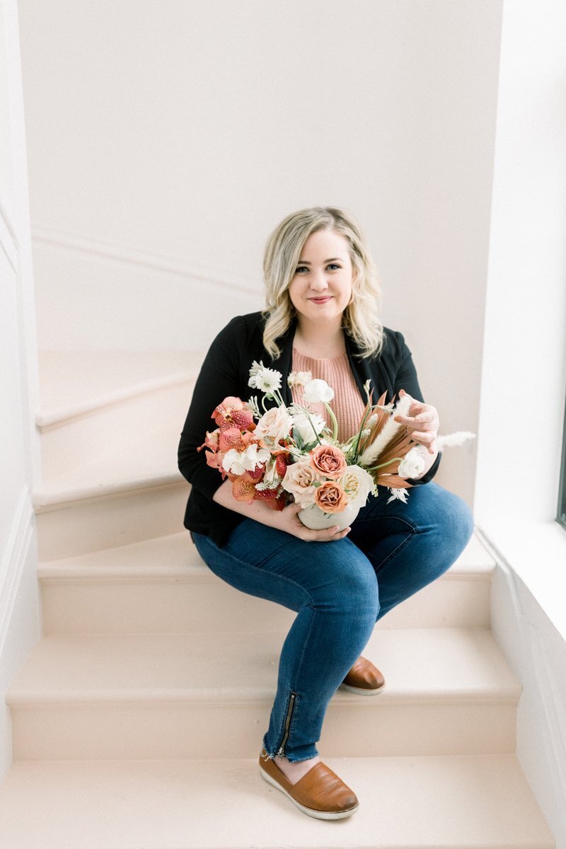 Leah Bayes, wedding florist in South Bend, Indiana