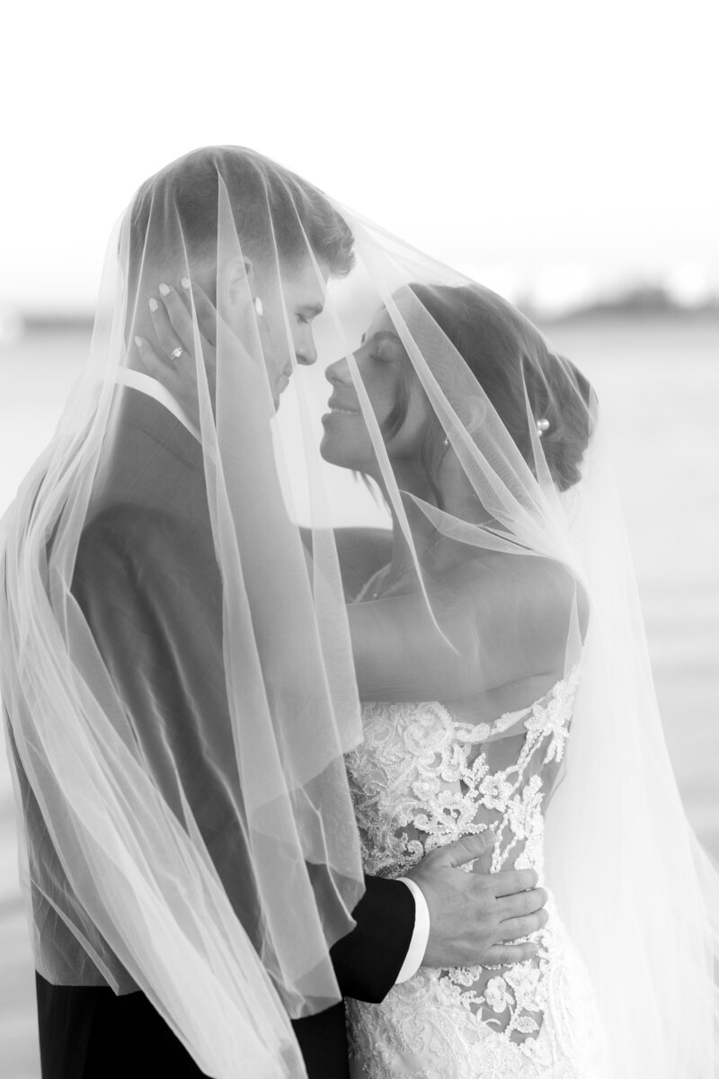 HAVGOODPhotographyLLC-CollinsWedding-CouplesPortraits-69