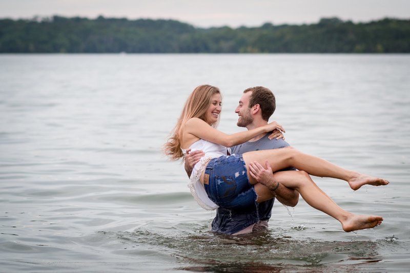 Adventure-Couples-Lake-Session-Percy-Priest-Nashville-Wedding-Photographers+1