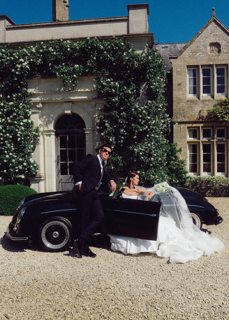 euridge-manor-wedding-photography-cinematic-bridal-portraits-103