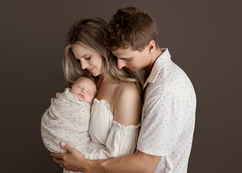 Edmonton Newborn Portraits by Kelsie Kelly Photographer 2025 YEG Best (18)