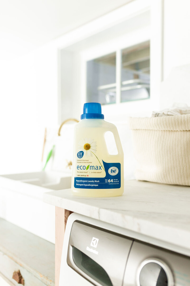 Alyssa-Joy-&-Co.-Brand-Photographer-for-Eco-Friendly-Cleaning-Products-One