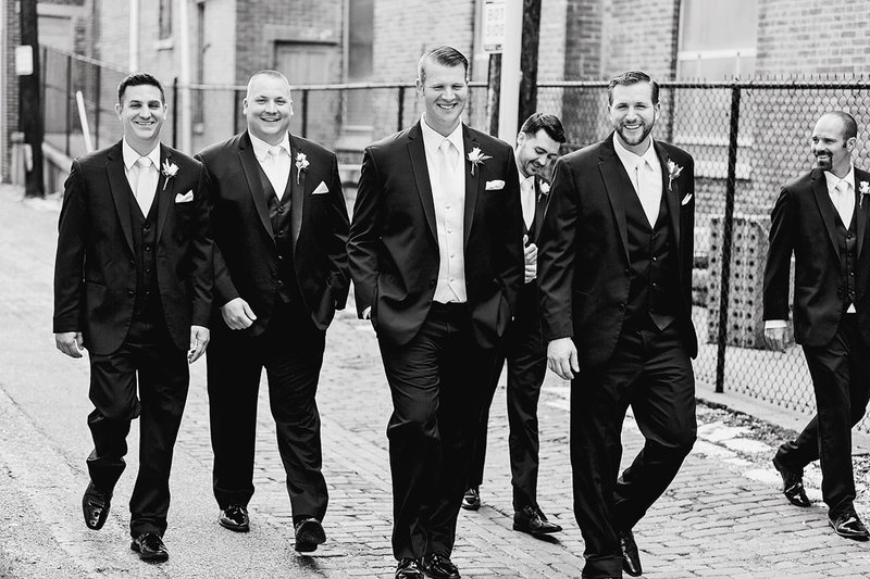 Wedding-Groomsmen-Louisville-Kentucky-Photo-By-Uniquely-His-Photography044