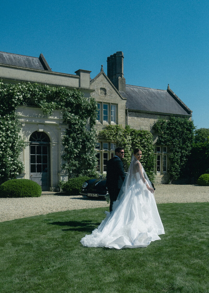 euridge-manor-wedding-photography-cinematic-bridal-portraits-145