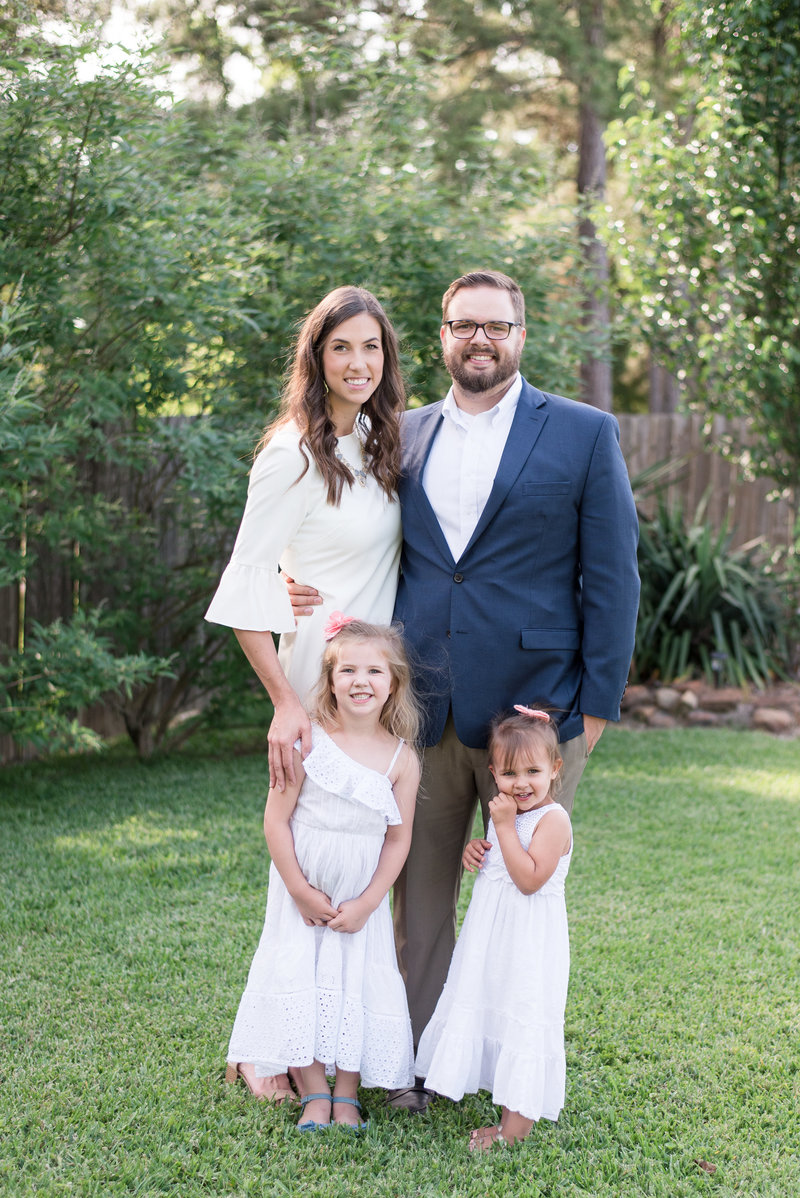 Kingwood Photographer Family Portrait with husband and two daughters