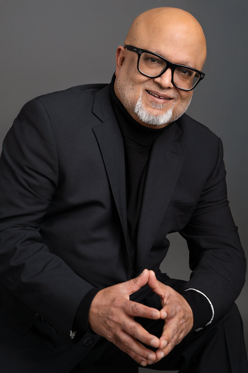 Transform your branding and professional image with Houston's top branding and headshot photography services. Make a memorable impression. Book your session today.