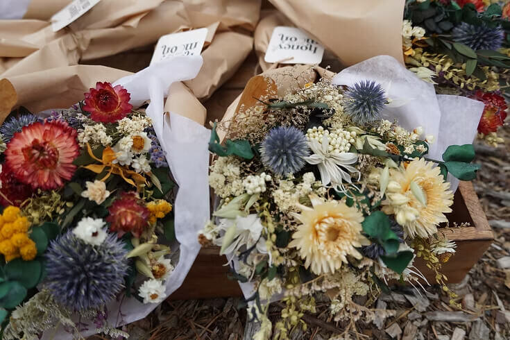 Emerald Clover & Cloud Bouquet (6)