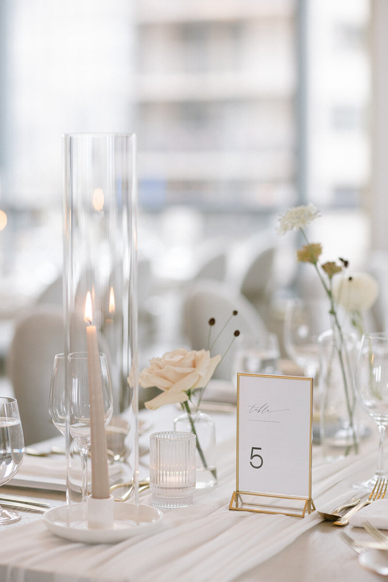 2-Melissa Sung Photography - The Pearle Hotel Wedding - Kendon Design Co. Niagara GTA Wedding Florist Planner - Amanda Cowley Events