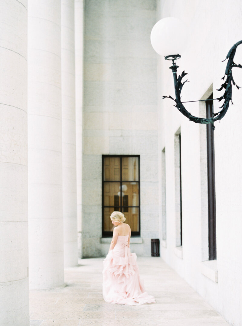 Emily March Photography Wilmington, North Carolina and Destination Wedding Engagement Photographer Heirloom Photography for Memorable Gatherings Light Airy Sentimental Imagery Images Weddings EmilyMarchPhoto_033