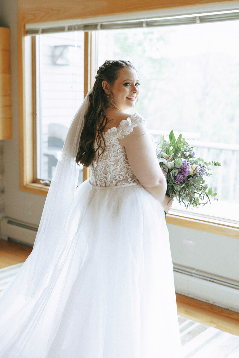 BRIDE-GETTING-READY-PHOTOS