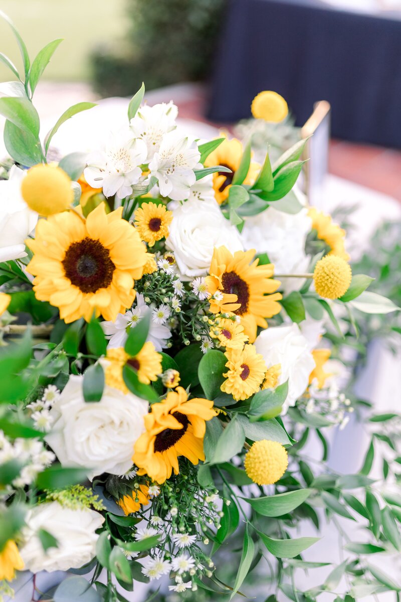 Close up of sunflower bouquet