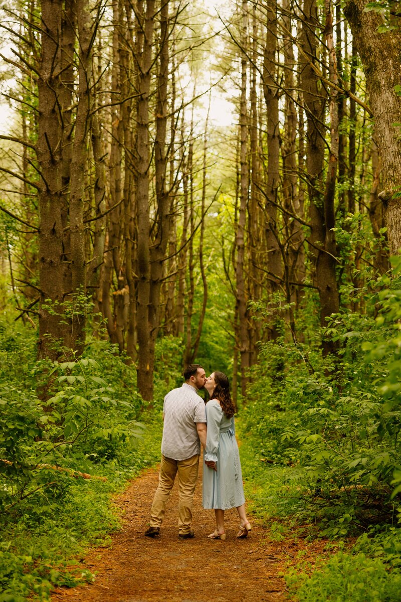 woodsy new hampshire engagement session
