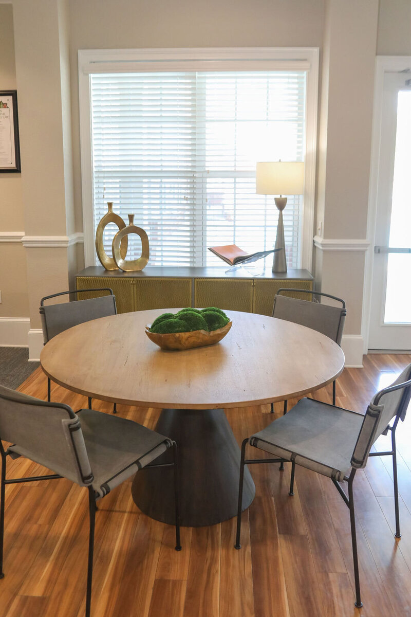 round dining table in clubhouse design