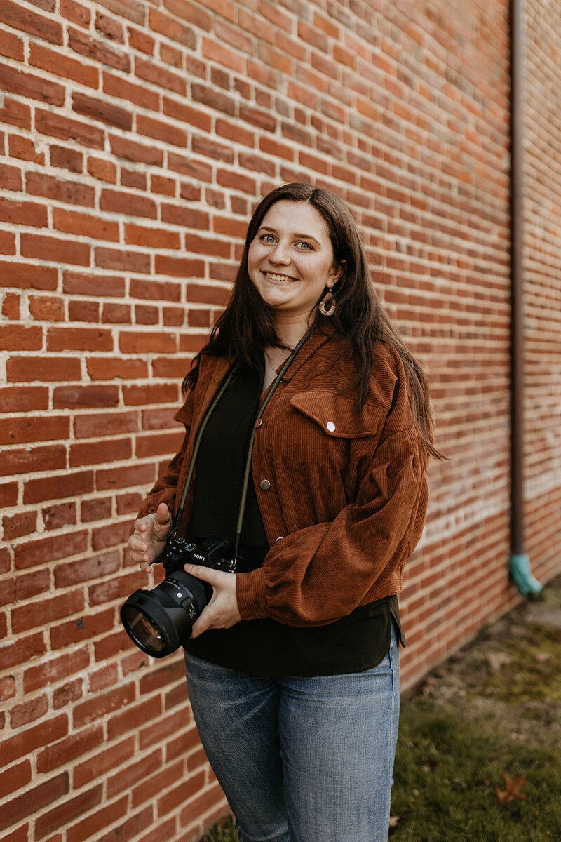 Kayla_Lavallee_Headshots_3.22.22-9