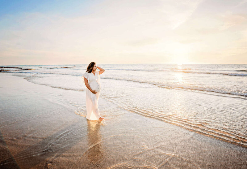 Gorgeous beach sunset during a san diego maternity photography session