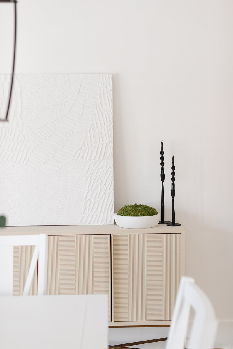 Clean, Minimal Console Table and Greenery Elevate This Dining Room