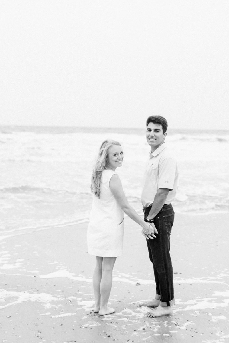 folly-beach-south-carolina-engagement-portraits-dog-09