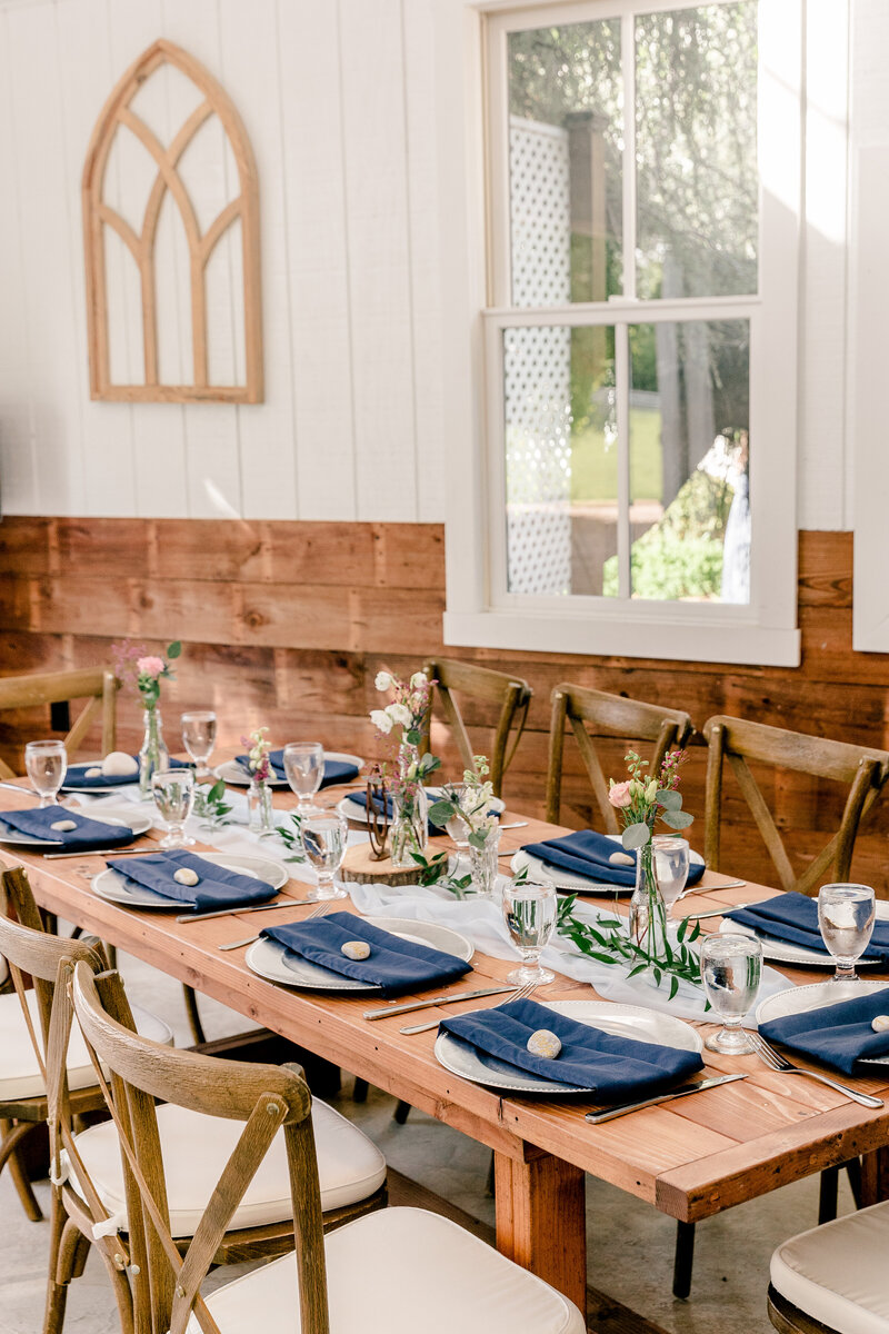 vibrant-farm-wedding-in-waterford-virginia-00018