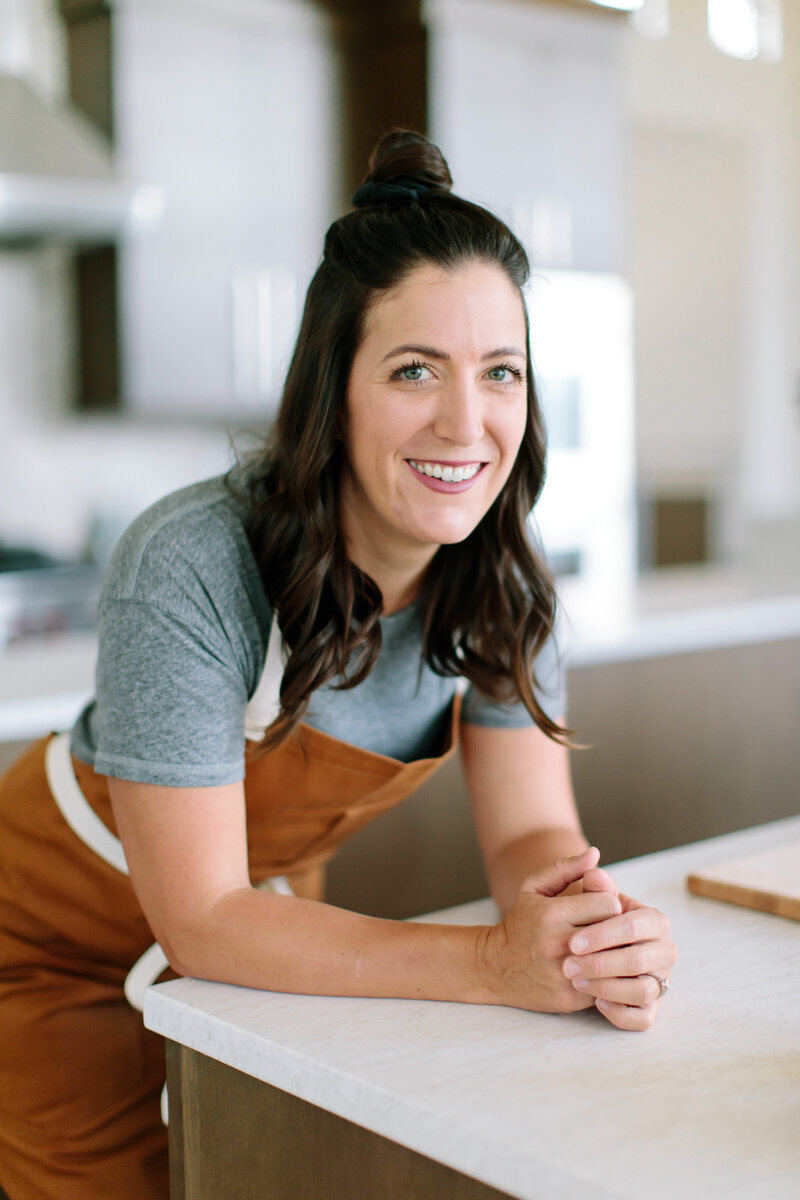 Headshot of chef Amy Lynne smiling and happy.