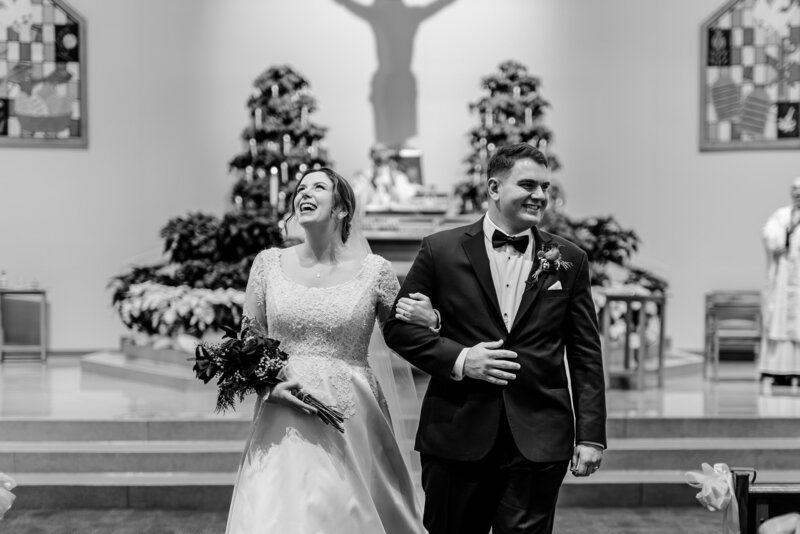 dreamy-christmas-wedding-in-herndon-virginia-00006