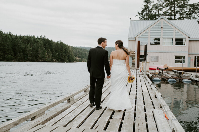 Couple getting married on Vancouver Island