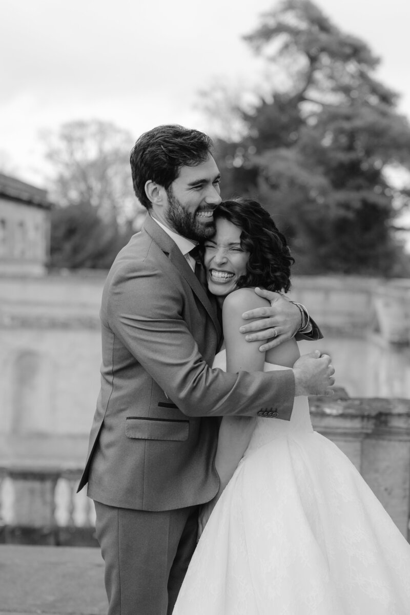Euridge Manor kiss under the lights - luxury wedding venue near bath
