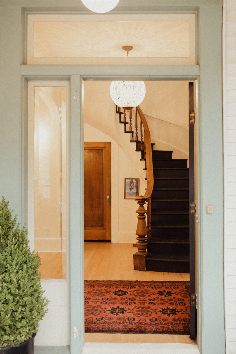 The entryway into the Terry Guesthouse an intimate wedding venue in Longmont Colorado