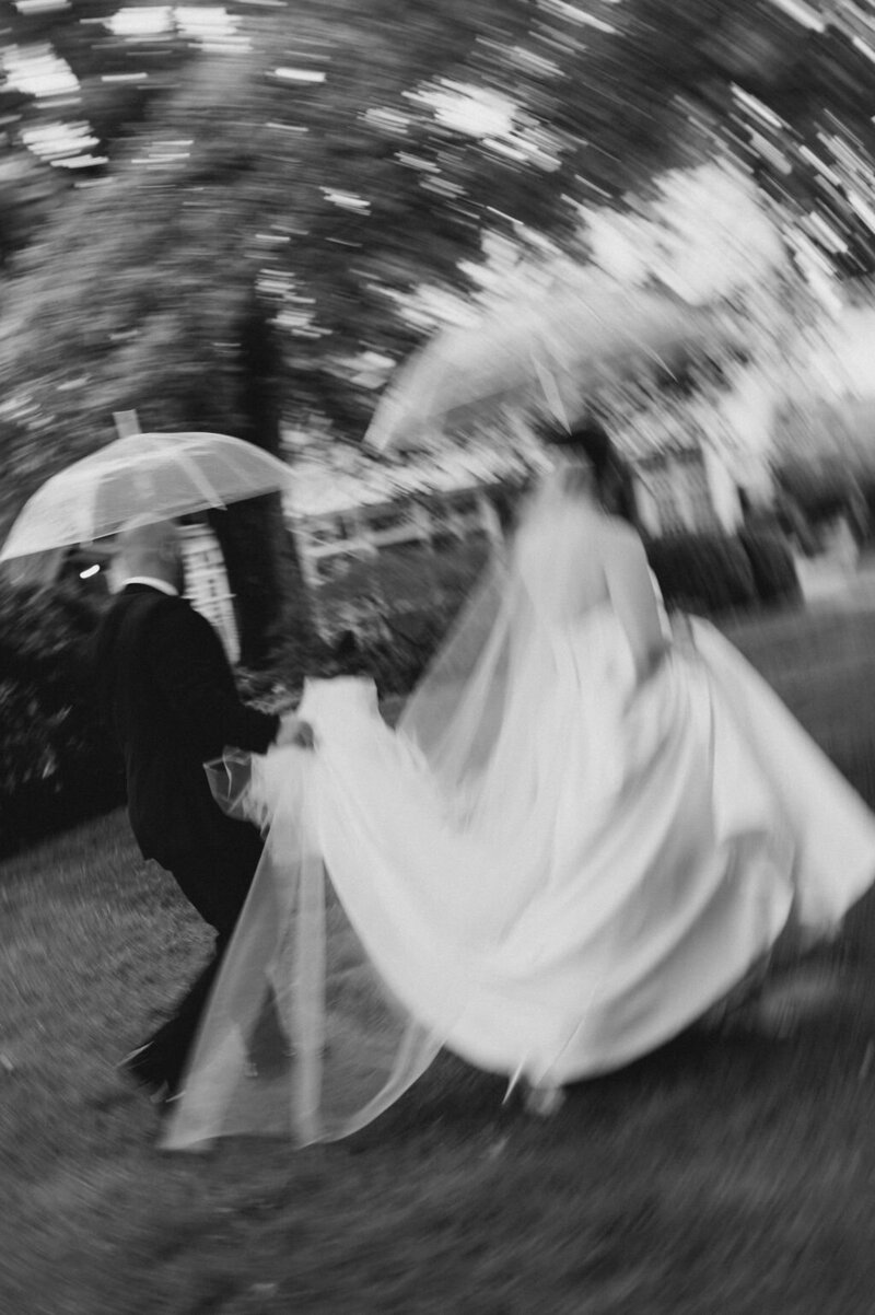 Sydney&Hayes_CharlottesvilleWedding_SneakPeek-40