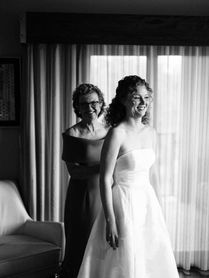 tampa-yacht-club-wedidng-tampa-wedding-photographer-jake-ford-photography-hannah-brians-wedding - 016