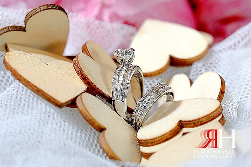 Barsha_Hall_Wedding_Dubai_Female_Photographer_Rima_Hassan_bride_jewelry_ring_band