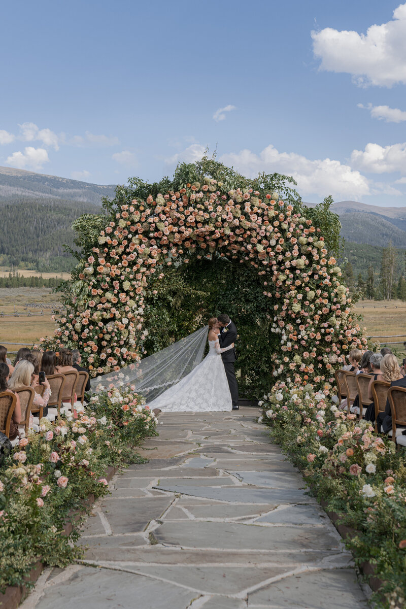 Bridal hair and makeup in Devil's Thumb Ranch Colorado