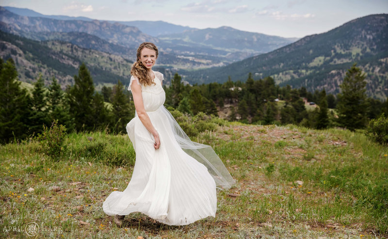 Beautiful Estes Park wedding photography at YMCA of the Rockies