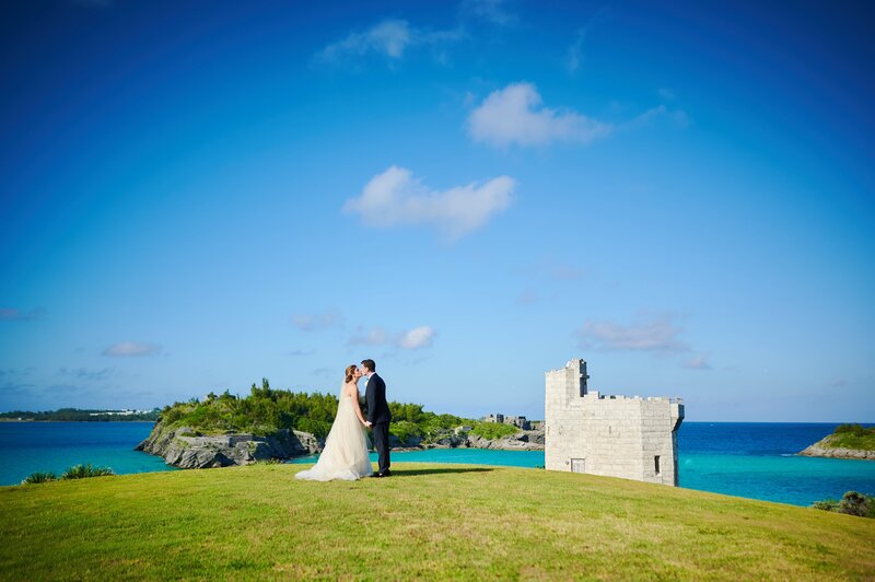Bermuda Wedding Bermuda Bride Island Wedding Bride and Groom Kiss
