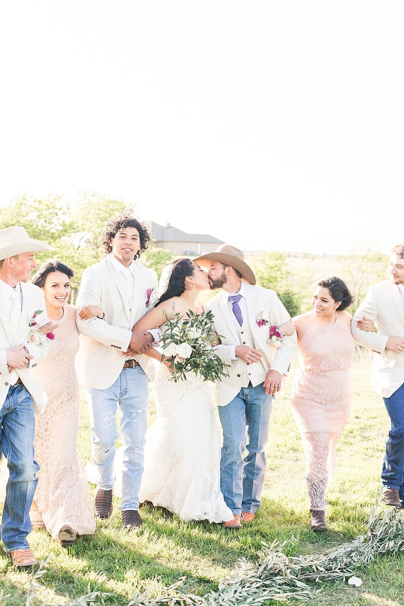 Austin-Texas-Barn-Wedding24
