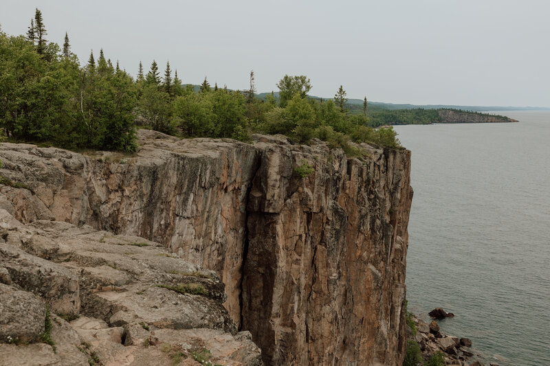 palisade head at tettegouche state park