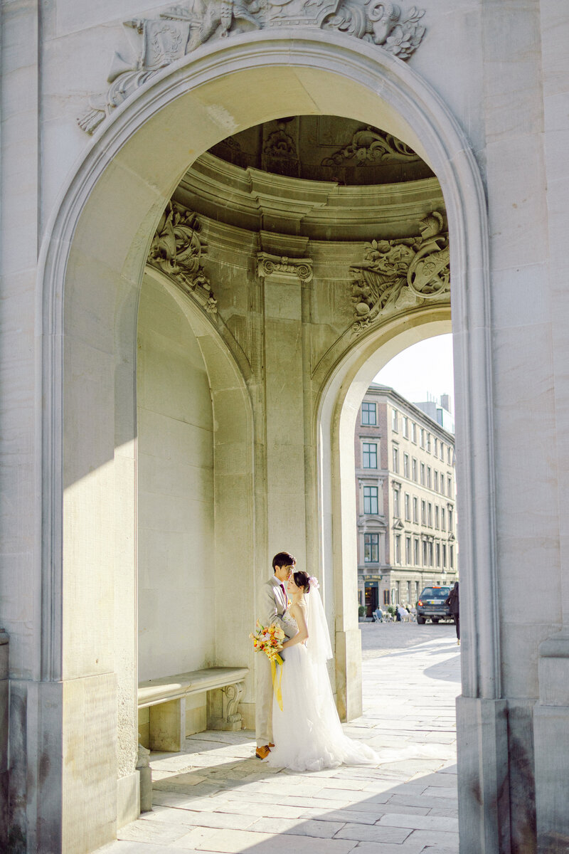 This elegant & morden Couple Got Married with a private yacht cruise  in the canal of Copenhagen