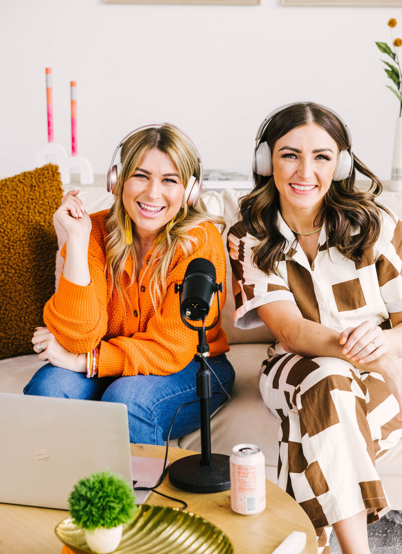 Frannie and Nichole of Ampersand Studios bring in guests to discuss all things branding, business, and life on their podcast. Listen to Something Businessy today.