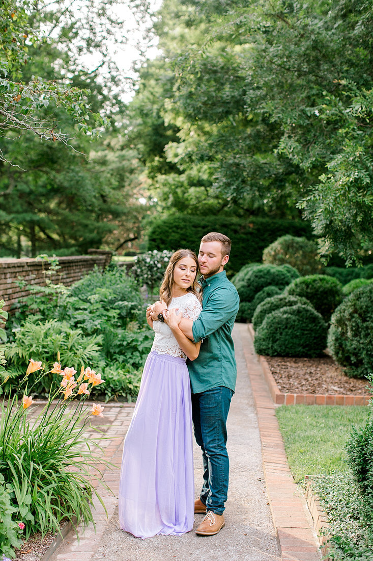 Engagement-Session-Henry-Clay-Estate-Lexington-Kentucky-Photo-by-Uniquely-His-Photography093