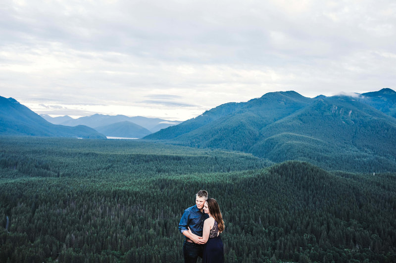 Eivind+Elyse_Engagement_Rattlesnake_lake_ridge_Seattle_Photographer_Adina_Preston_Weddings_204
