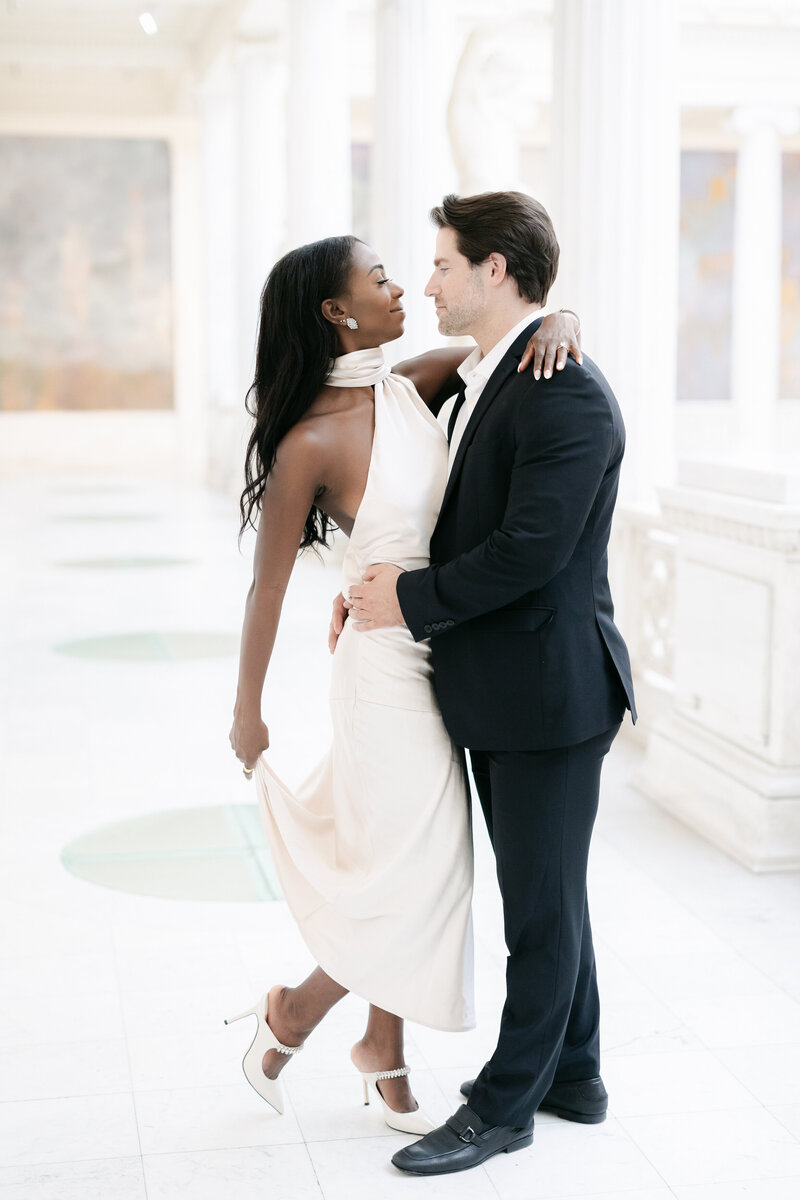 Downtown-Pittsburgh-Carnegie-Museum-Engagement-Photographers-Ashley Reed Photography