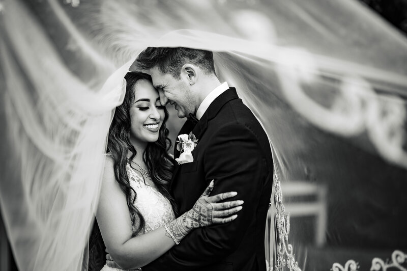 Elevate your NYC wedding with award-winning photography by Ishan Fotografi. Let's tell your love story in style.