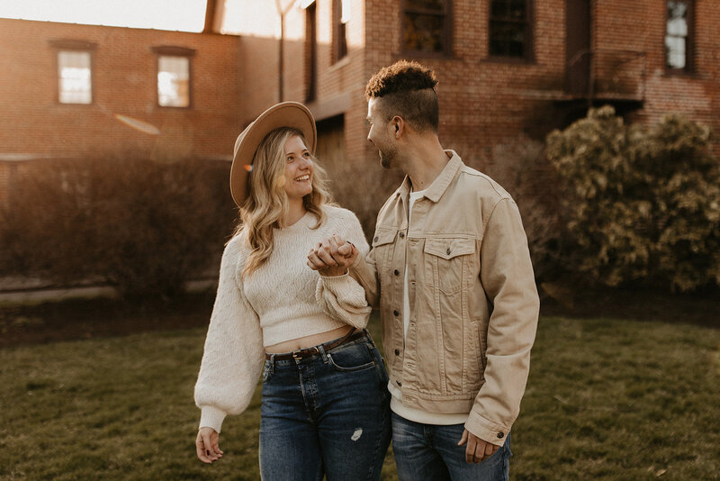 008_Emily_Tim_Couples_Session_3.22.22-59