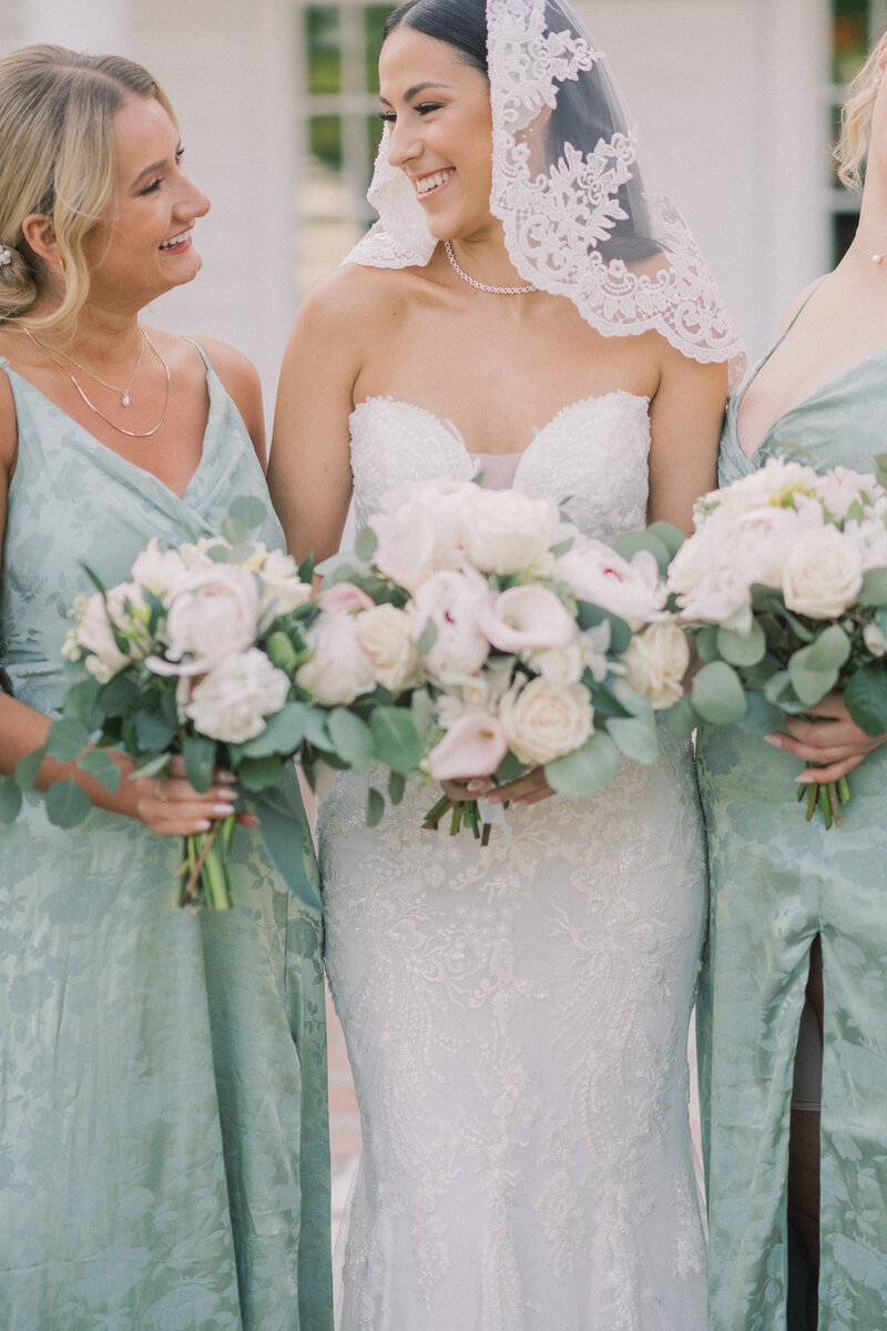 Beautiful bride and bridal details at the Ryland Inn captured by NJ Wedding Photographers | Michelle Behre Photography