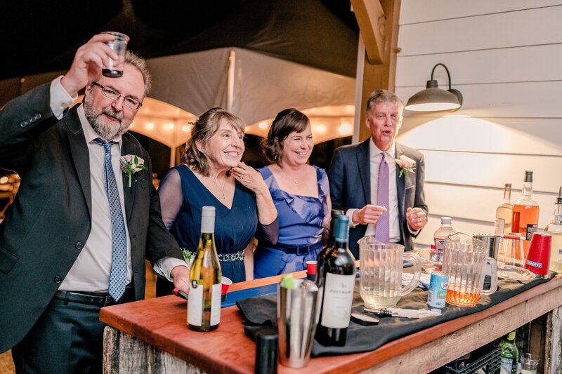 vibrant-farm-wedding-in-waterford-virginia-00055