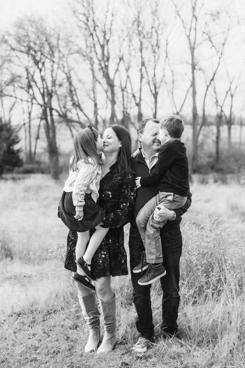 Weidman Family Session Kristina Cipolla Photography 2023-1-8