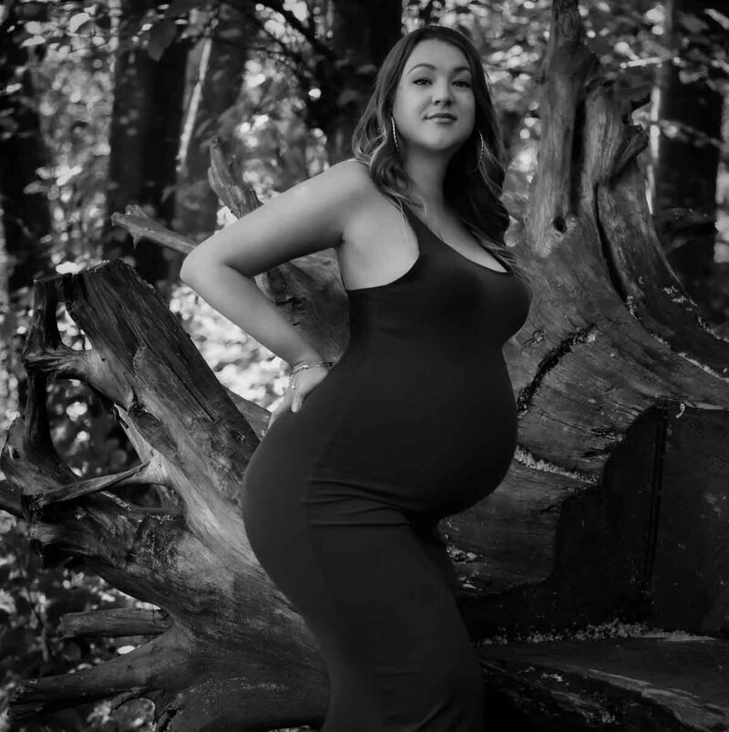 pregnant woman in vancouver forest