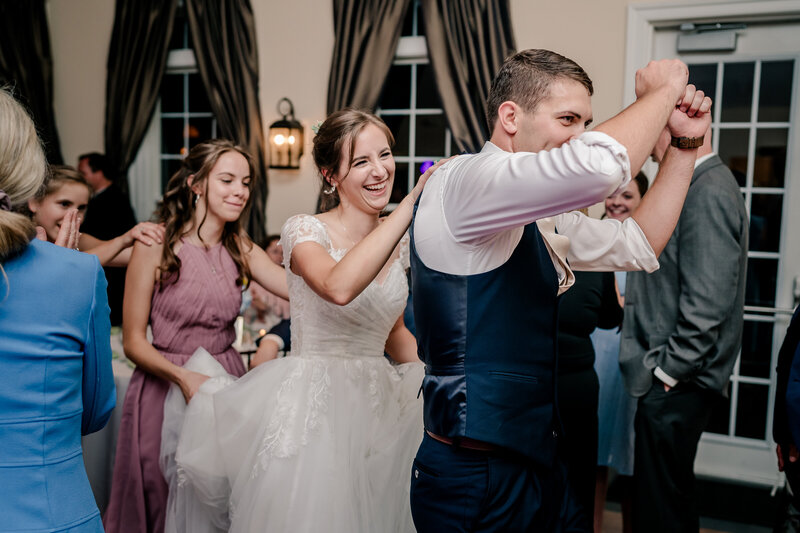 sunflower-filled-catholic-wedding-in-fredericksburg-virginia-00015