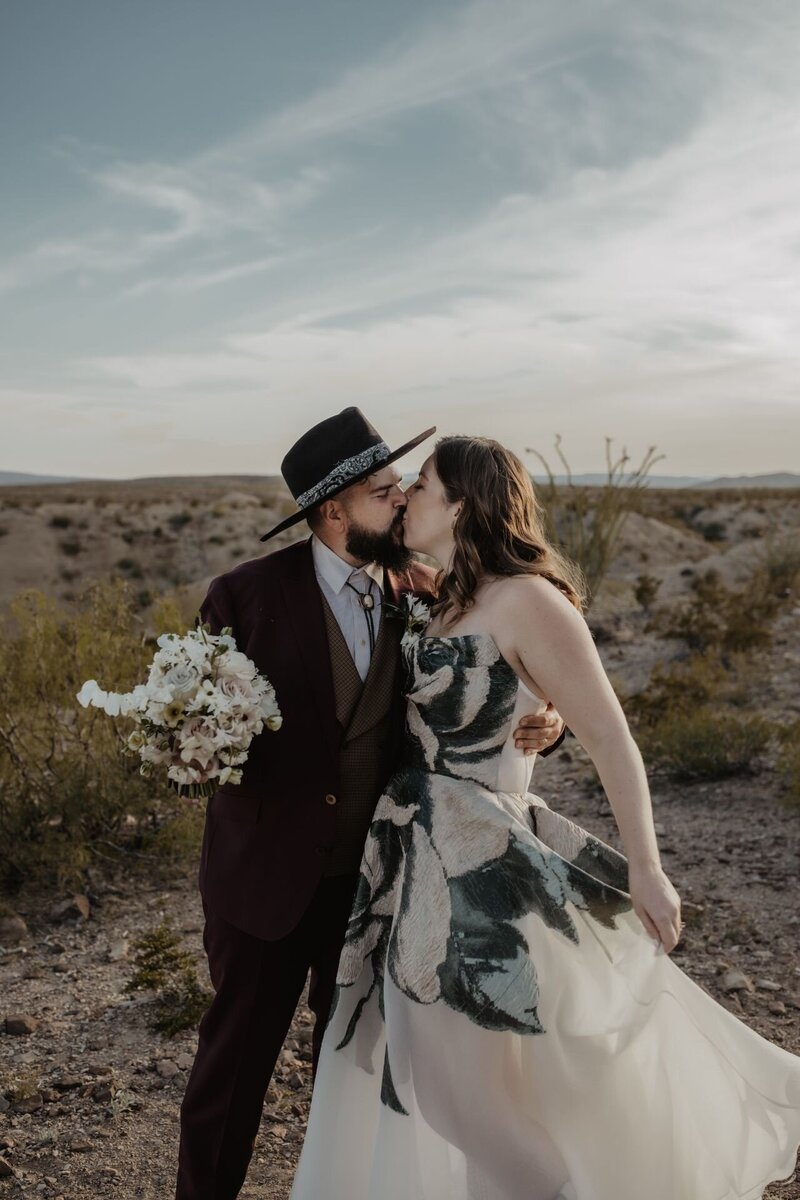 Couple Kissing on their wedding day at Willow House in Terlingua Texas