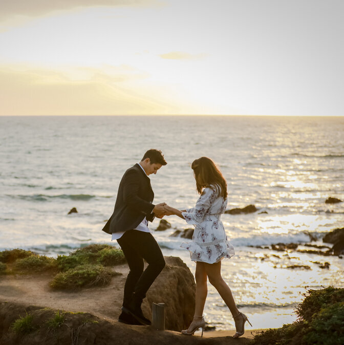 aa20_yasmine_austin_cambria_coast_1_engagement_session_by_cassia_karin_photography-104